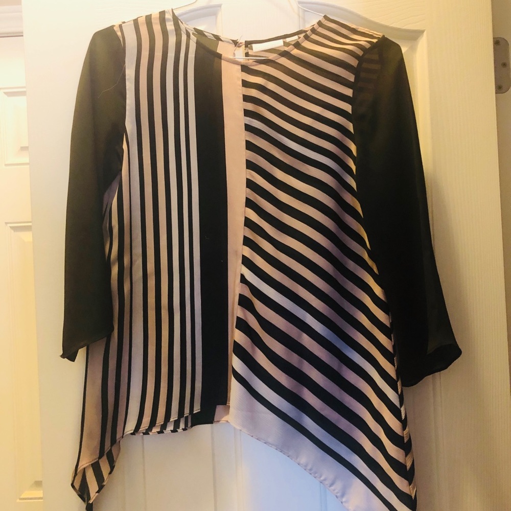 New York & Co Asymmetrical Blouse